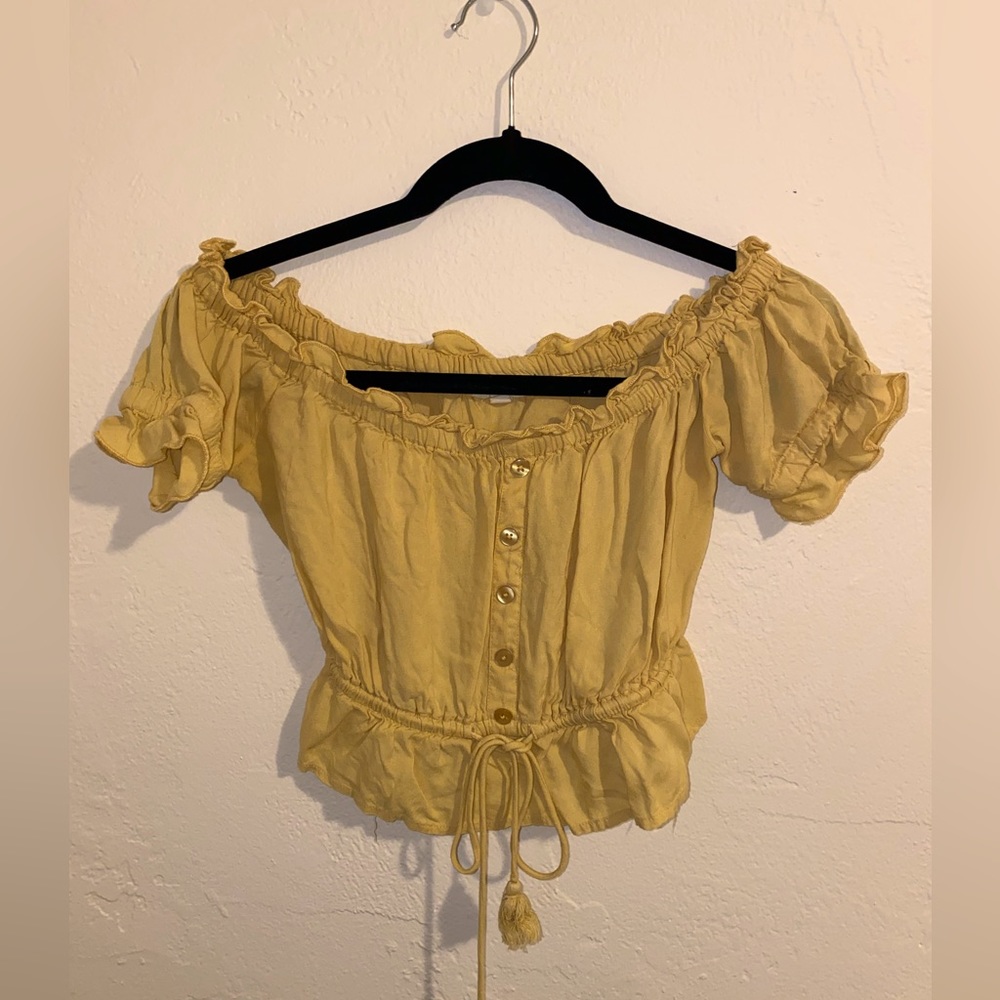 LA Hearts Off-the-Shoulder Blouse